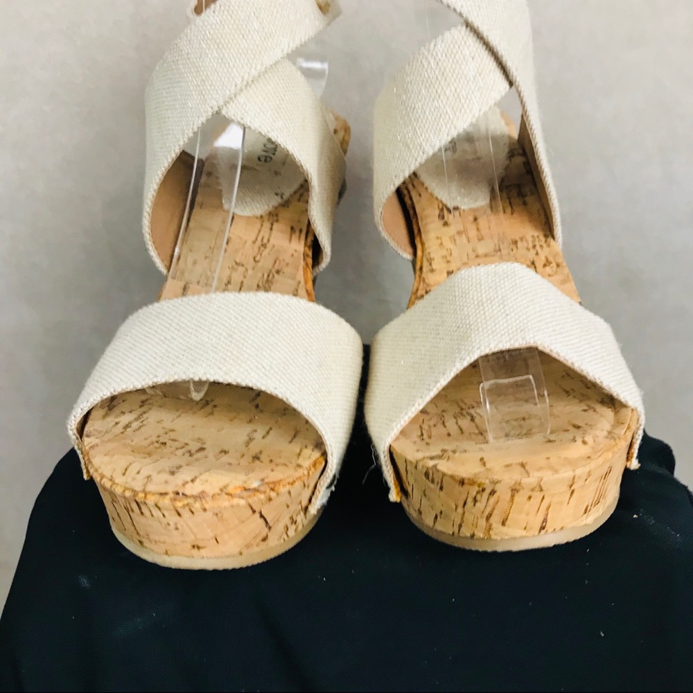 Groove | Cork Wedges | Cream | 9 - Picture 3 of 8